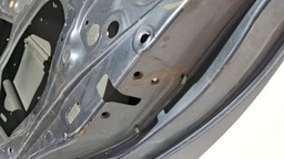 PORTA TRASEIRA DIREITA HONDA CIVIC 2007 A 2011 COM DETALHE DIREITO PRETO