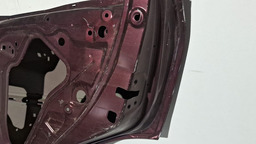 PORTA TRASEIRA DIREITA HONDA HRV 2015 A 2020 COM DETALHE DIREITO VERMELHO