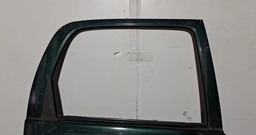 PORTA TRASEIRA DIREITA GM CORSA 1997 A 2010 COM DETALHE DIREITO PRETO