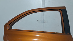 PORTA TRASEIRA DIREITA GM ONIX ACTIV  2013 A 2019 C /DETALHE DOURADO