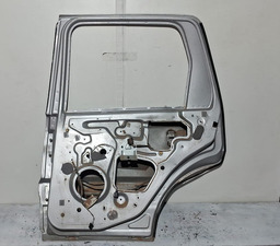 PORTA TRASEIRA DIREITA FORD ECOSPORT 2003 A 2012 COM DETALHE DIREITO PRATEADO