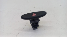 BOTÃO PISCA ALERTA TOYOTA ETIOS 2013 A 2018 PRETO