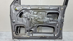 PORTA DIANTEIRA DIREITA MITSUBISHI L200 OUTDOOR 2007 A 2011 DIREITO PRATEADO