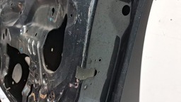 PORTA DIANTEIRA DIREITA GM AGILE/MONTANA 2009 A 2015 PRETO