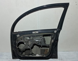 PORTA DIANTEIRA DIREITA CITROEN C3 2002 A 2012 COM DETALHE PRETO