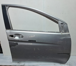 Porta Dianteira Direita Honda City 2015 A 2021com Detalhe Direito Prateado