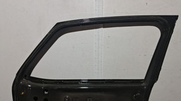 PORTA DIANTEIRA DIREITA JEEP RENEGADE 2015 A 2022 C/ DETALHE PRETO