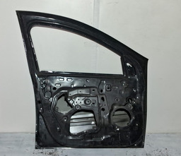 PORTA DIANTEIRA ESQUERDO RENAULT DUSTER/SANDERO 2015 A 2022 PRETO