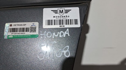 PORTA DIANTEIRA ESQUERDO HONDA FIT 2004 A 2008 COM DETALHE PRETO