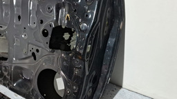 PORTA DIANTEIRA ESQUERDO TOYOTA COROLLA 2014 A 2019C/DETALHE PRETO