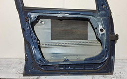 PORTA DIANTEIRA ESQUERDO MERCEDES BENZ B180 2009 A 2011 PRETO