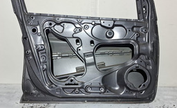 PORTA DIANTEIRA ESQUERDO HONDA CITY 2015 A 2020 COM DETALHE PRETO
