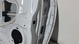 PORTA DIANTEIRA ESQUERDO HONDA CIVIC 2017 A 2022 COM DETALHE BRANCO