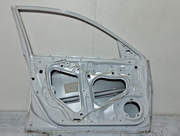 PORTA DIANTEIRA ESQUERDO HONDA CIVIC 2017 A 2022 COM DETALHE BRANCO