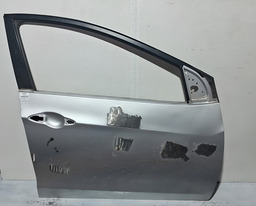 Porta Dianteira Direita Hyundai I30 2012 A 2016 Com Detalhe Direito Prateado