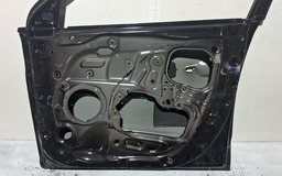 PORTA DIANTEIRA DIREITA HYUNDAI CRETA 2017 A 2021 C/DETALHE DIREITO PRETO