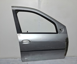 Porta Dianteira Direita Renault Logan 2007 A 2013 Sem Furo Direito Prateado