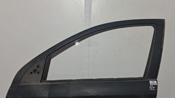 PORTA DIANTEIRA ESQUERDA GM ASTRA 1998 A 2011 COM DETALHE ESQUERDO PRETO