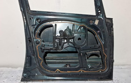 PORTA DIANTEIRA ESQUERDA FIAT IDEA 2004 A 2010 COM DETALHE ESQUERDO BRANCO