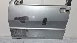 PORTA DIANTEIRA ESQUERDA FIAT UNO 2004 A 2013 COM DETALHE ESQUERDO PRATEADO