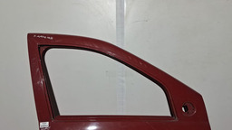 PORTA DIANTEIRA DIREITA RENAULT LOGAN 2007 A 2013 COM FURO VERMELHO