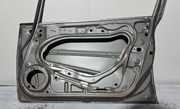 PORTA DIANTEIRA DIREITA HONDA CIVIC 2006 A 2011 COM DETALHE DIREITO PRETO