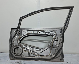 PORTA DIANTEIRA DIREITA HONDA CIVIC 2006 A 2011 COM DETALHE DIREITO PRETO