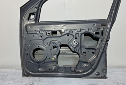 PORTA DIANTEIRA DIREITA RENAULT SANDERO2010 A 2020 COM FURO DIREITO PRETO