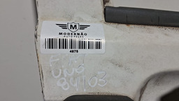 PORTA DIANTEIRA DIREITA FIAT UNO 1984 A 2003 COM DETALHE DIREITO PRATEADO