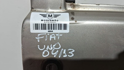 PORTA DIANTEIRA DIREITA FIAT UNO 2004 A 2013 COM DETALHE DIREITO PRATEADO