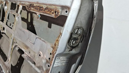 PORTA DIANTEIRA DIREITA FIAT UNO 2004 A 2013 2 PTS C/DETALHE DIREITO PRATEADO