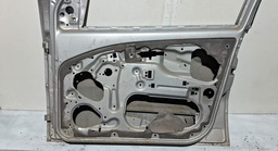 PORTA DIANTEIRA DIREITA FIAT PAILO 2008 A 2012 COM DETALHE DIREITO PRATEADO