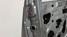 PORTA DIANTEIRA DIREITA FIAT GRAND SIENA 2014 A 2020  PRATEADO