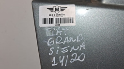 PORTA DIANTEIRA DIREITA FIAT GRAND SIENA 2014 A 2020  PRATEADO