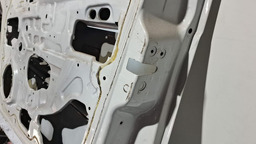 PORTA DIANTEIRA DIREITA FIAT GRAND SIENA 2014 A 2020  DIREITO BRANCO