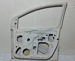 PORTA DIANTEIRA DIREITA VW FOX 2003 A 2009 COM DETALHE DIREITO BRANCO