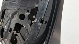 PORTA DIANTEIRA DIREITA VW FOX 2003 A 2009 COM DETALHE DIREITO PRETO