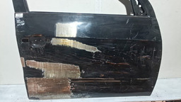 PORTA DIANTEIRA DIREITA VW GOL G5/G8 2008 A 2022 COM DETALHE DIREITO PRETO