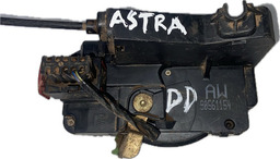 Fechadura porta Dianteira Direita Astra Zafira 99/ 90561154