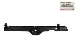 Suporte Parachoque Dianteiro Lado Direito Hilux 2005/11