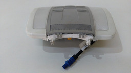 LANTERNA CORTESIA TETO MERCEDES C180 CGI 2011