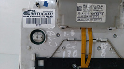 LANTERNA CORTESIA TETO MERCEDES C180 CGI 2011