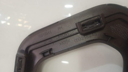 MOLDURA PUXADOR PORTA DIANTEIRA DIREITO FIAT TORO 2.0 2020