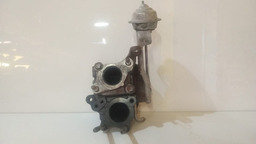 SUPORTE RESFRIADOR EGR TOYOTA HILUX 2.8 2016 A 2018 DIESEL