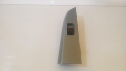 BOTÃO VIDRO ELÉTRICO TRASEIRO DIREITO TOYOTA HILUX 2.7 2009