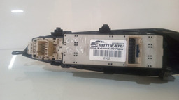 BOTÃO VIDRO ELÉTRICO DIANT ESQ HYUNDAI ELANTRA 2012 A 2016