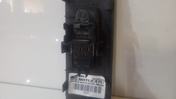 BOTÃO VIDRO TRASEIRO DIREITO NISSAN FRONTIER 2.5 2005 2015