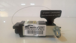 TRAVA PORTINHOLA HYUNDAI AZERA 3.3  2006 A 2011