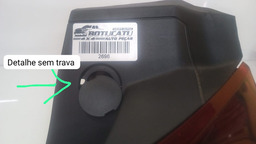 LANTERNA TRASEIRA ESQUERDA TRACKER 2020 A 2025 (CANTO) C/LED