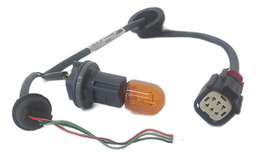 Chicote Lanterna Esquerda Chevrolet Tracker 2020 2022